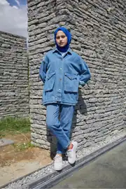 açık mavi