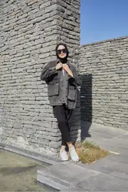 gri