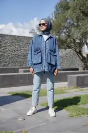 açık mavi