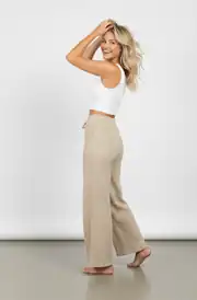 bej
