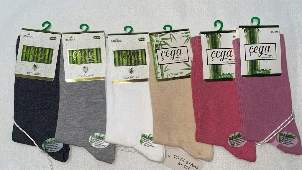 Kadın Premium Bambu Dikişsiz Renkli Soket Çorap 6'lı (36-40) — görsel 2