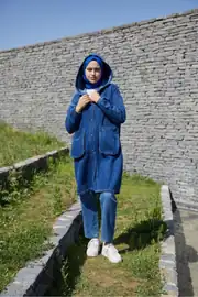 koyu mavi